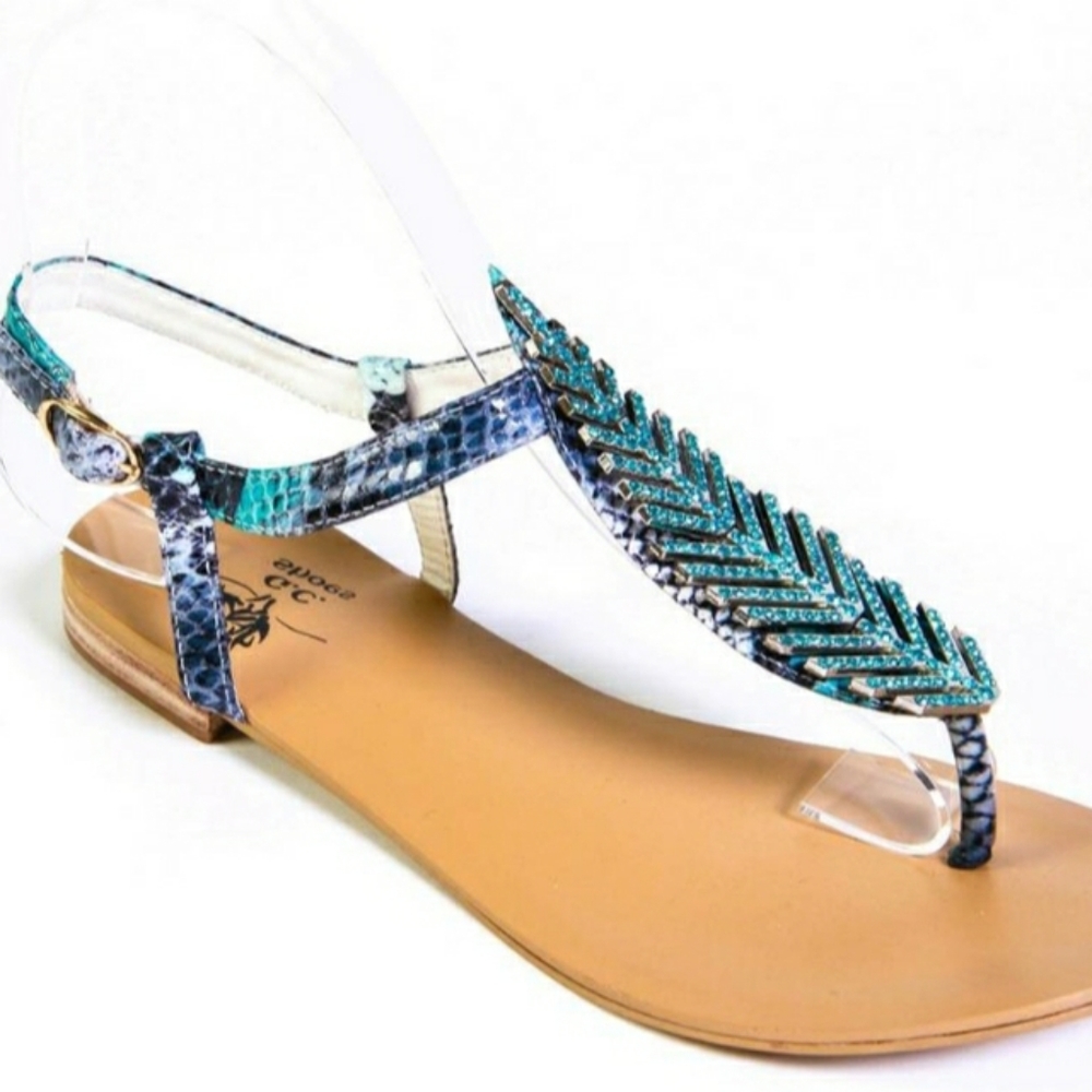 Sandals - Picture 8 of 8